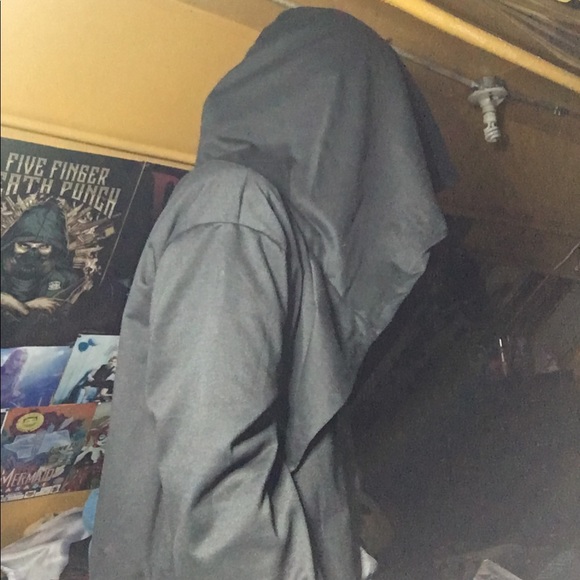 SOLD: Assassin Style Cardigan - Picture 3 of 4